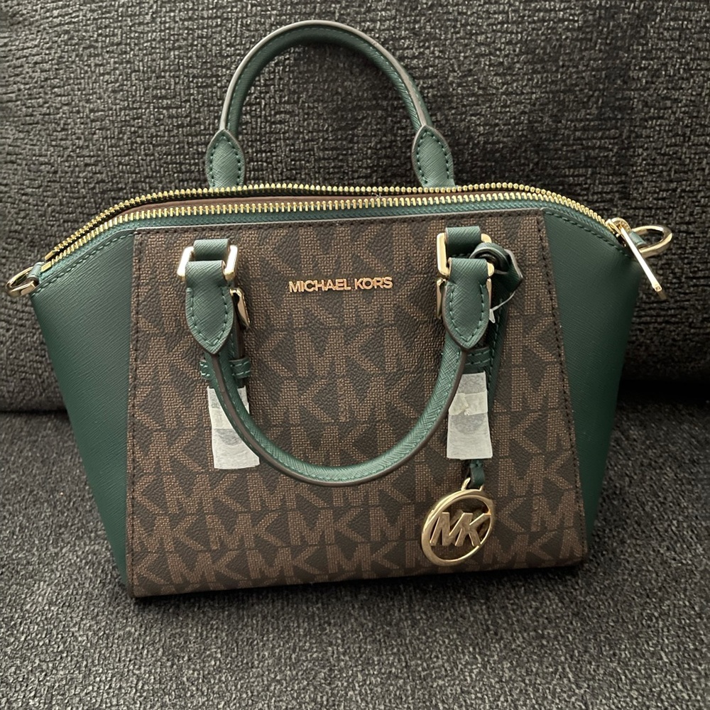 Michael Kors Medium Racing Green Ciara Messenger Crossbody